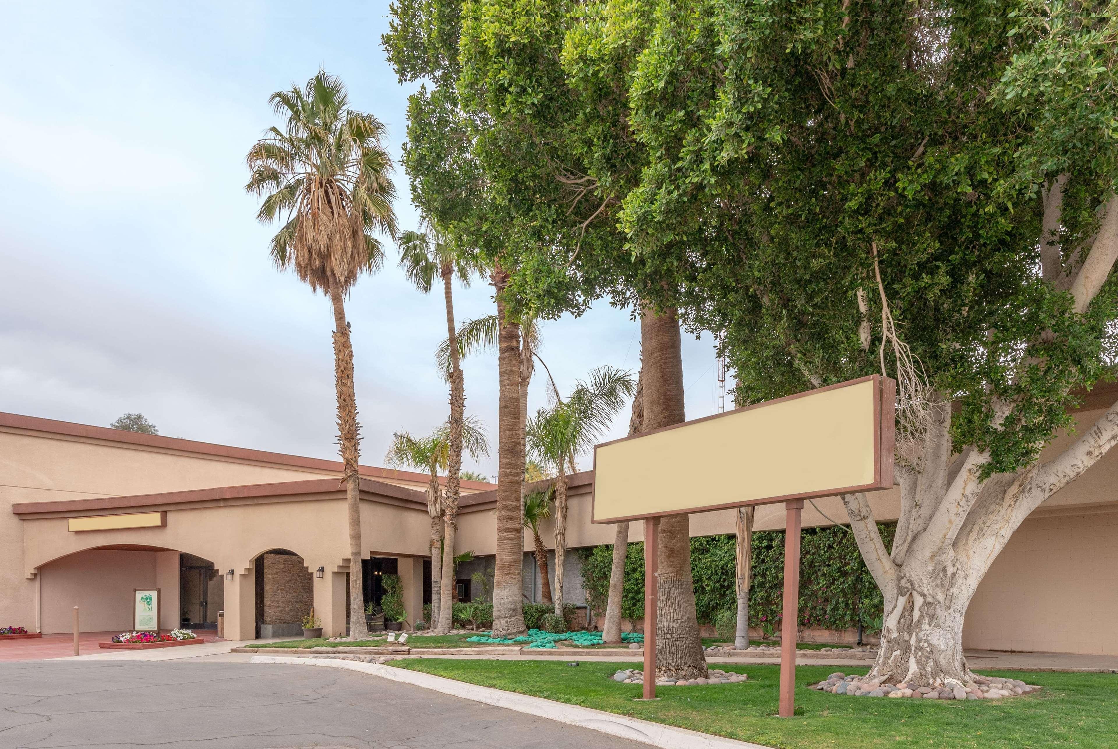 Ramada By Wyndham Holtville Exterior foto