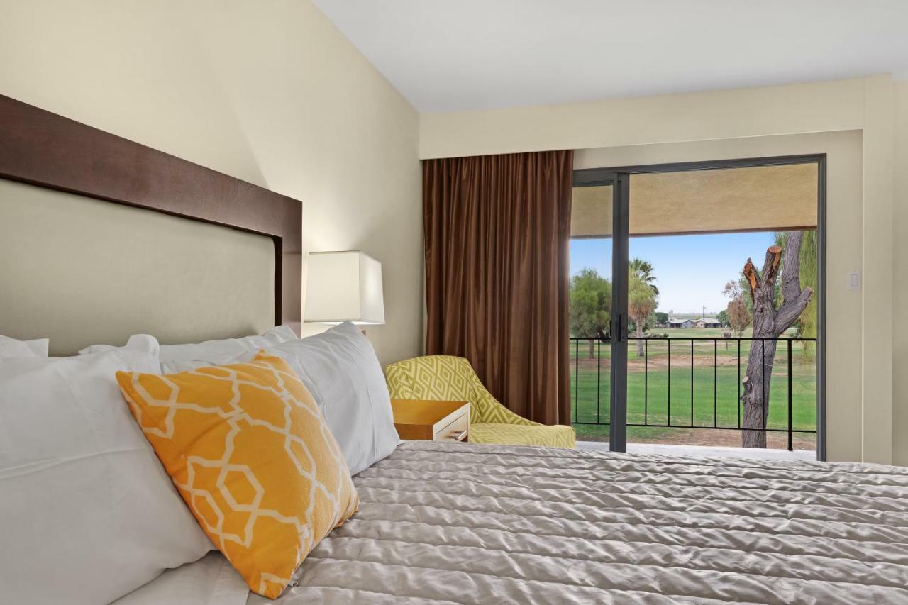 Ramada By Wyndham Holtville Exterior foto